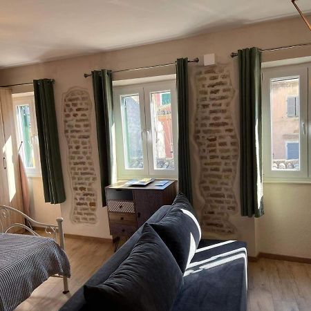 Cosy Old Port Apt In Old Town Apartment Corfu  Ngoại thất bức ảnh
