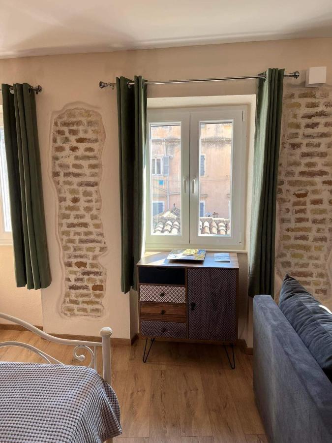 Cosy Old Port Apt In Old Town Apartment Corfu  Ngoại thất bức ảnh