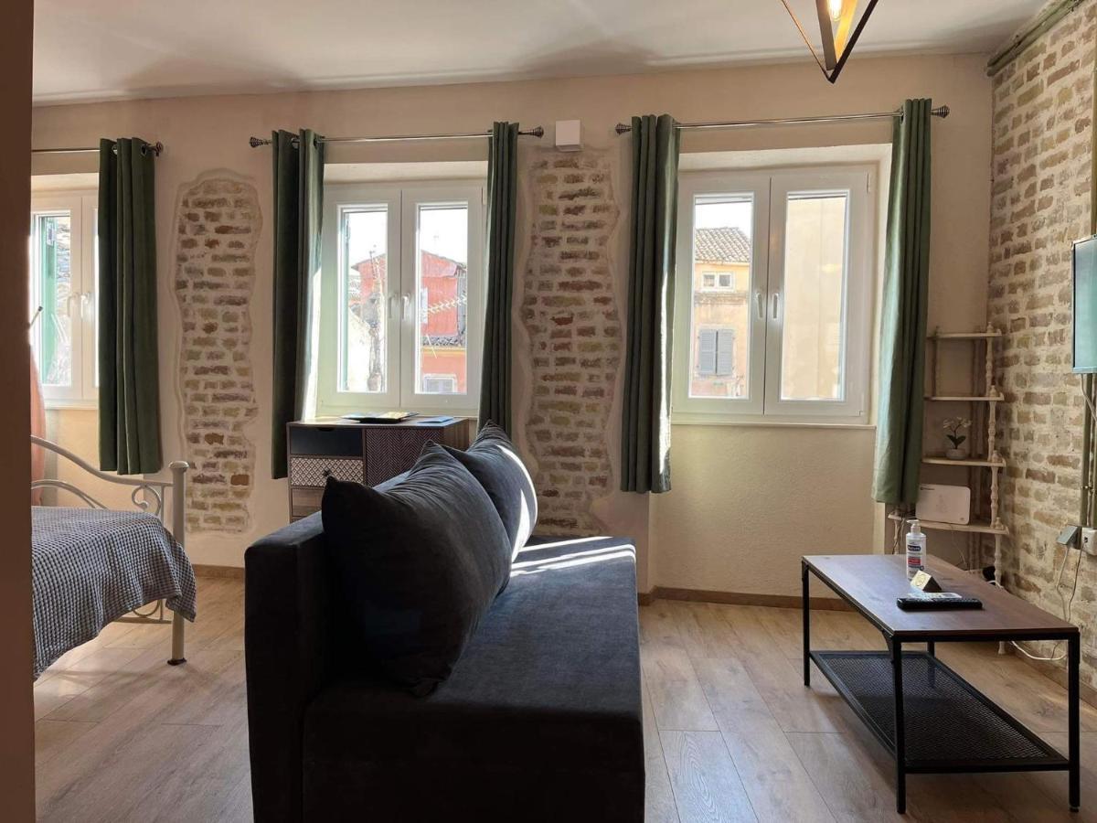 Cosy Old Port Apt In Old Town Apartment Corfu  Ngoại thất bức ảnh